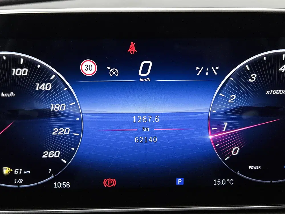 Mercedes-Benz C-Klasse 180 AMG Line uit 2024, foto 5