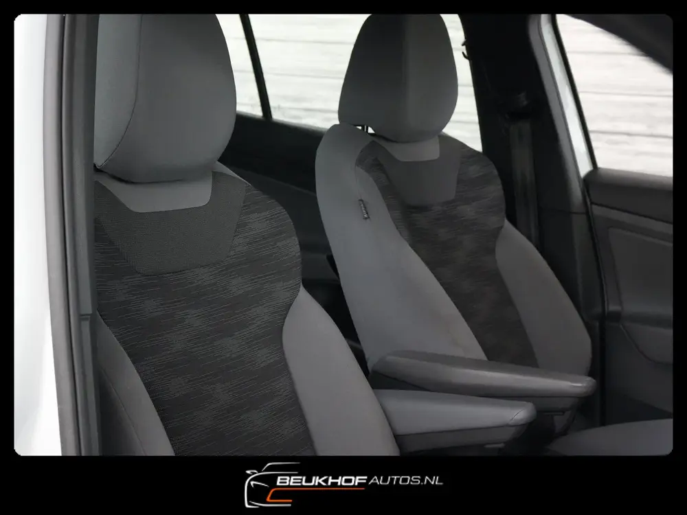 Volkswagen ID.4 77 kWh Trekhaak Adaptive Cruise Navi Soh 94% uit 2023, foto 20