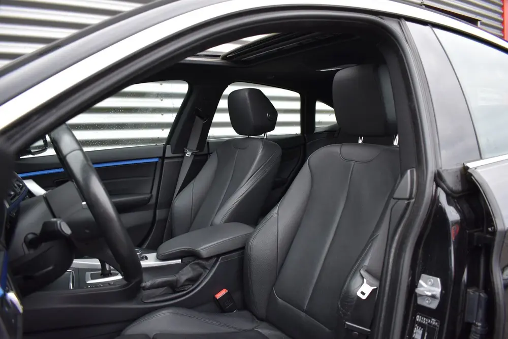 BMW 4-Serie Gran Coupe 4 Serie Gran Coupé 418i High Executive M-Sport | LED | uit 2019, foto 3