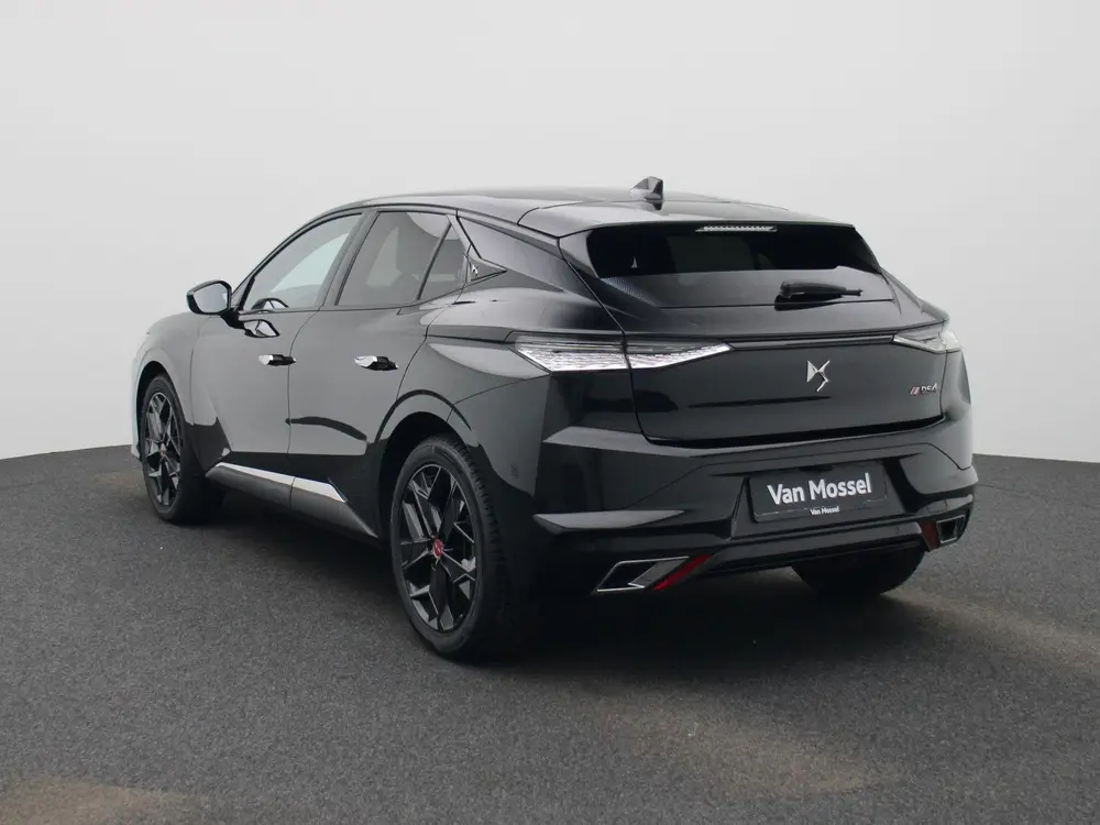 DS Automobiles DS 4 DS 4 1.2 PureTech Performance Line uit 2022, foto 2