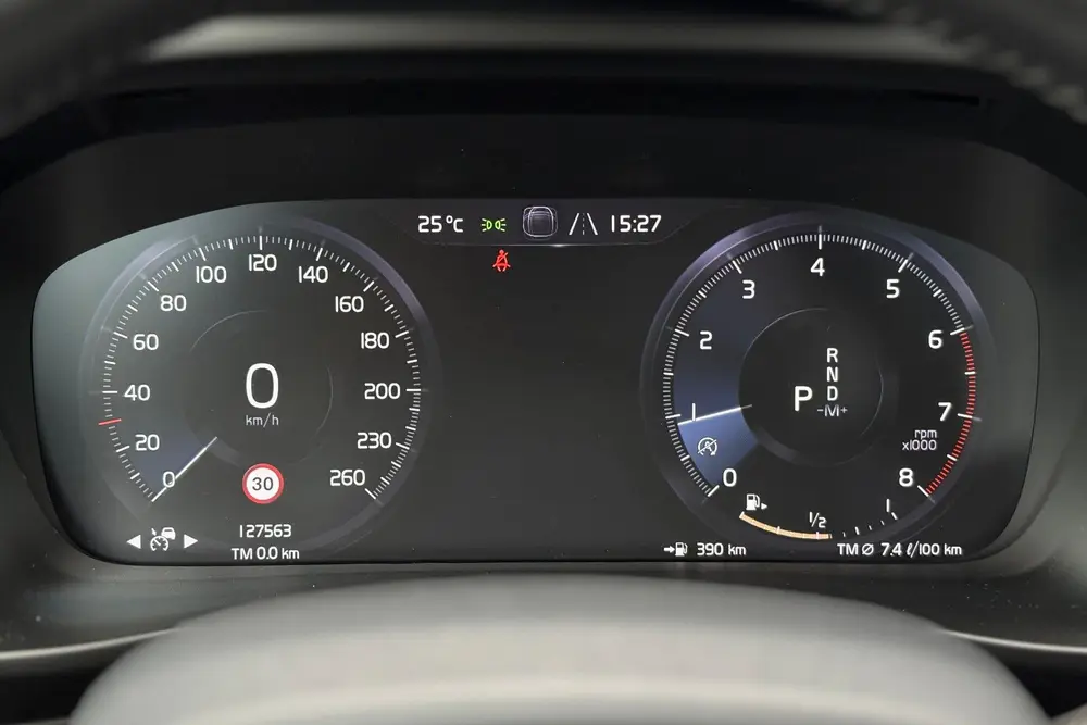 Volvo XC40 1.5 T3 Momentum Pro 164pk - Camera - ACC - Pano uit 2019, foto 13