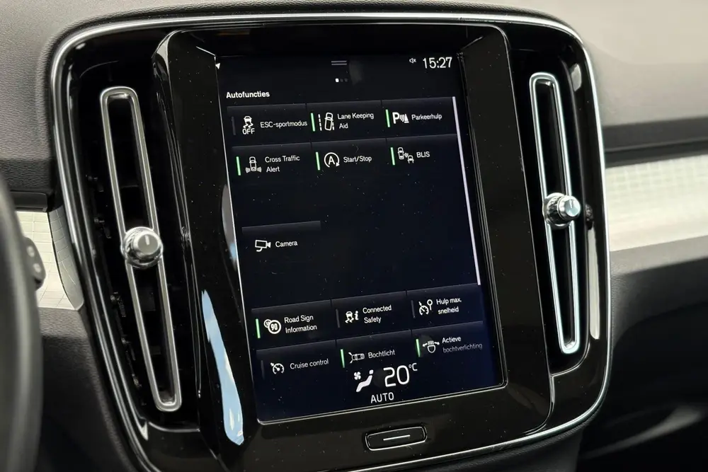 Volvo XC40 1.5 T3 Momentum Pro 164pk - Camera - ACC - Pano uit 2019, foto 20