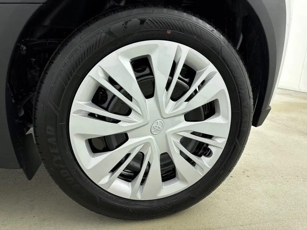 Toyota Aygo X Hybrid 115 play *DEMO* uit 2026, foto 13