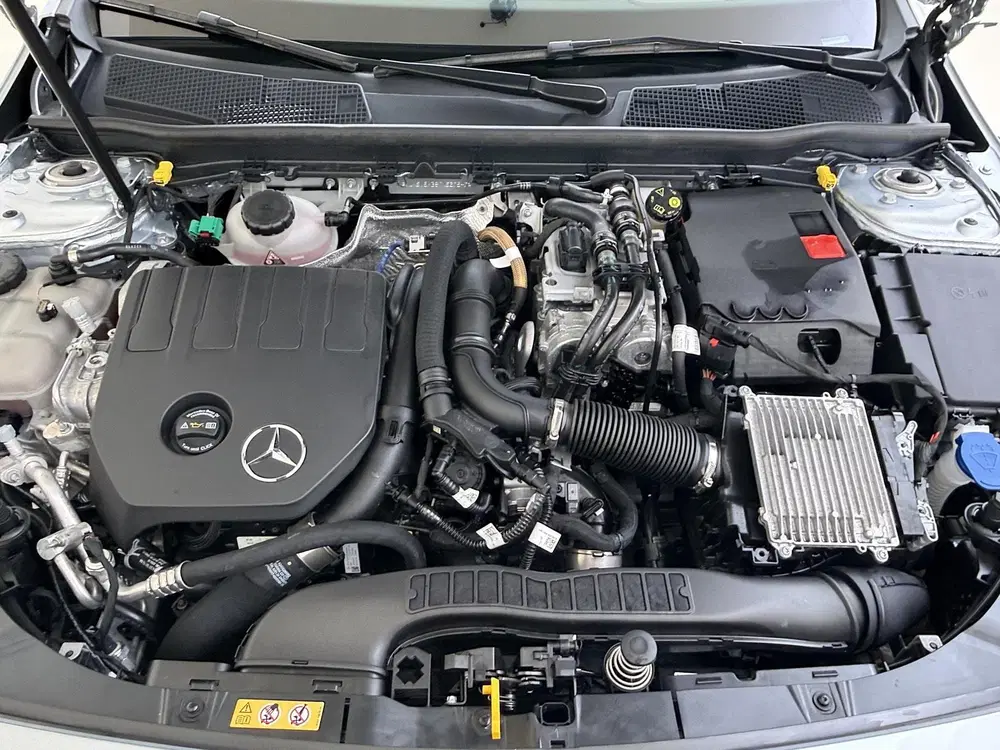 Mercedes-Benz CLA 250 e Business Solution AMG uit 2025, foto 7