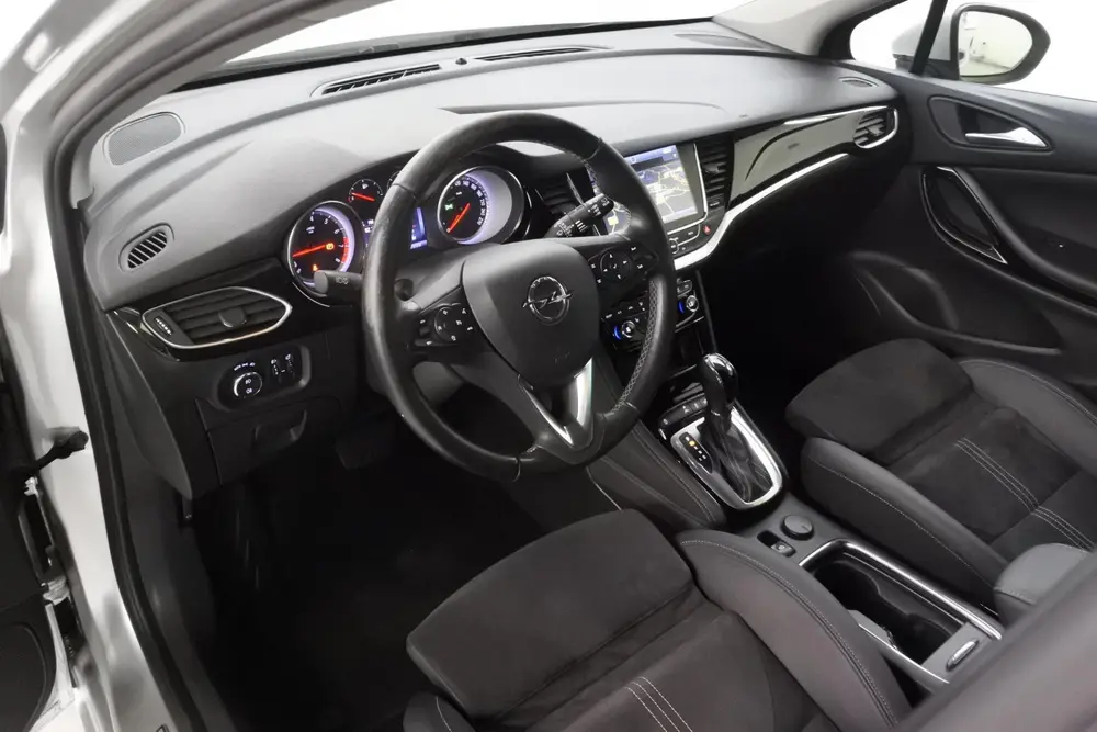 Opel Astra 1.4T 150pk Innovation+ uit 2019, foto 15