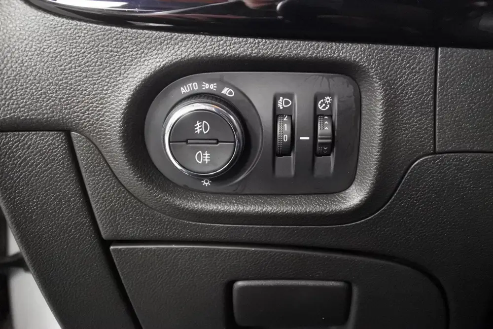 Opel Astra 1.4T 150pk Innovation+ uit 2019, foto 18