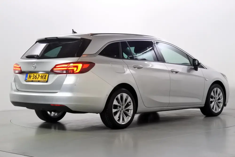 Opel Astra 1.4T 150pk Innovation+ uit 2019, foto 2