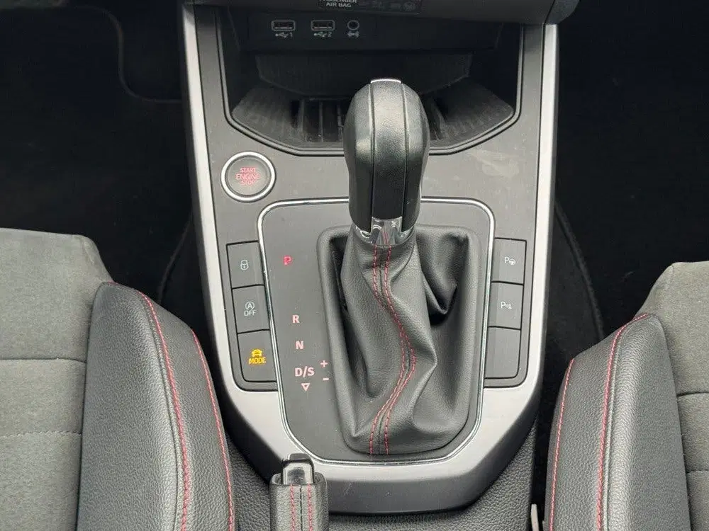 SEAT Arona 1.0 TSI 116pk FR BUSINESS INTENSE DSG Trek uit 2020, foto 13