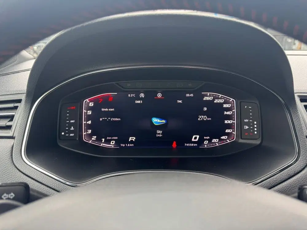 SEAT Arona 1.0 TSI 116pk FR BUSINESS INTENSE DSG Trek uit 2020, foto 20