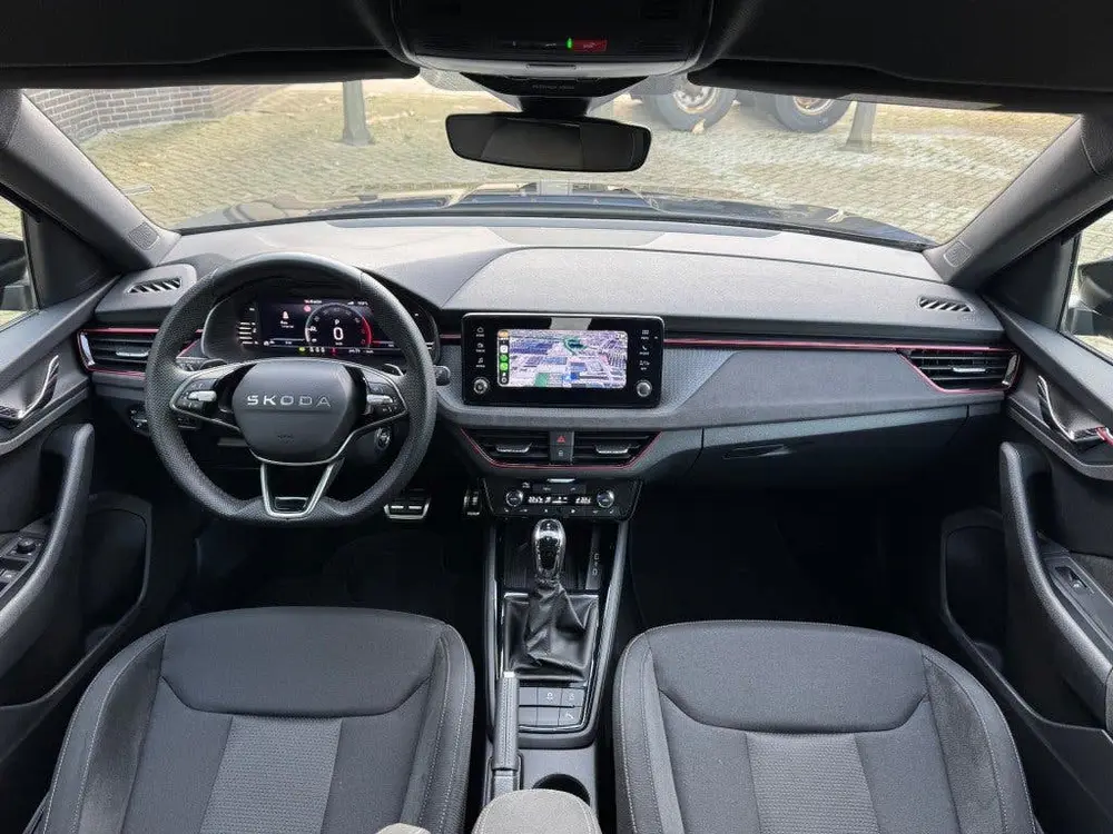 Skoda Kamiq 1.5 TSi 150pk DSG Sport uit 2025, foto 6