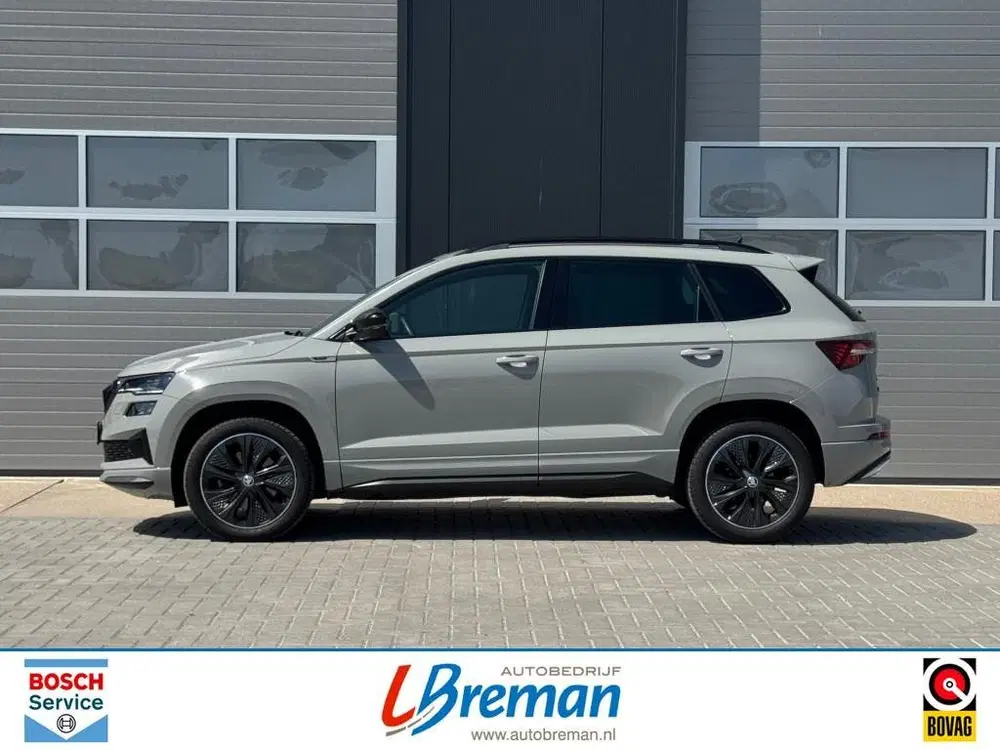 Skoda Karoq 1.5 TSI ACT SPORTLINE BUSINESS DSG Facelif uit 2022, foto 3