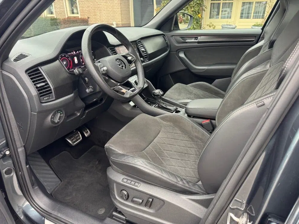 Skoda Kodiaq 1.5 TSI ACT 7Pers. SPORTLINE DSG Panorama uit 2021, foto 15