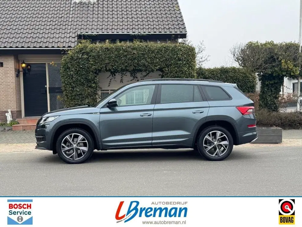 Skoda Kodiaq 1.5 TSI ACT 7Pers. SPORTLINE DSG Panorama uit 2021, foto 3