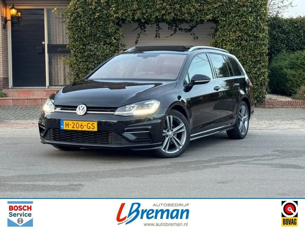 Volkswagen GOLF 1.5 TSI DSG R-Line Dynaudio Panoramadak Virt uit 2020, foto 2