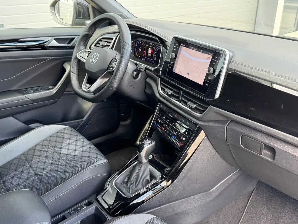 Volkswagen T-ROC 1.5 TSI DSG R-LINE BUSINESS+ Trekhaak IQ Li uit 2022, foto 15