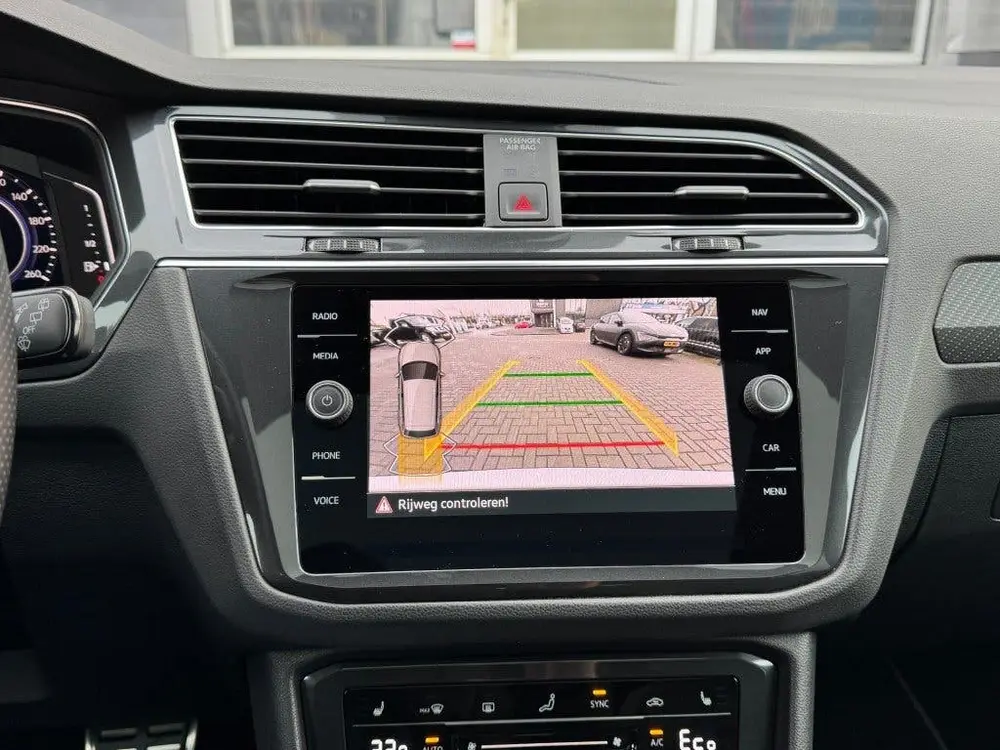 Volkswagen TIGUAN 1.4TSI eHybride 245pk R-Line business Blac uit 2022, foto 20