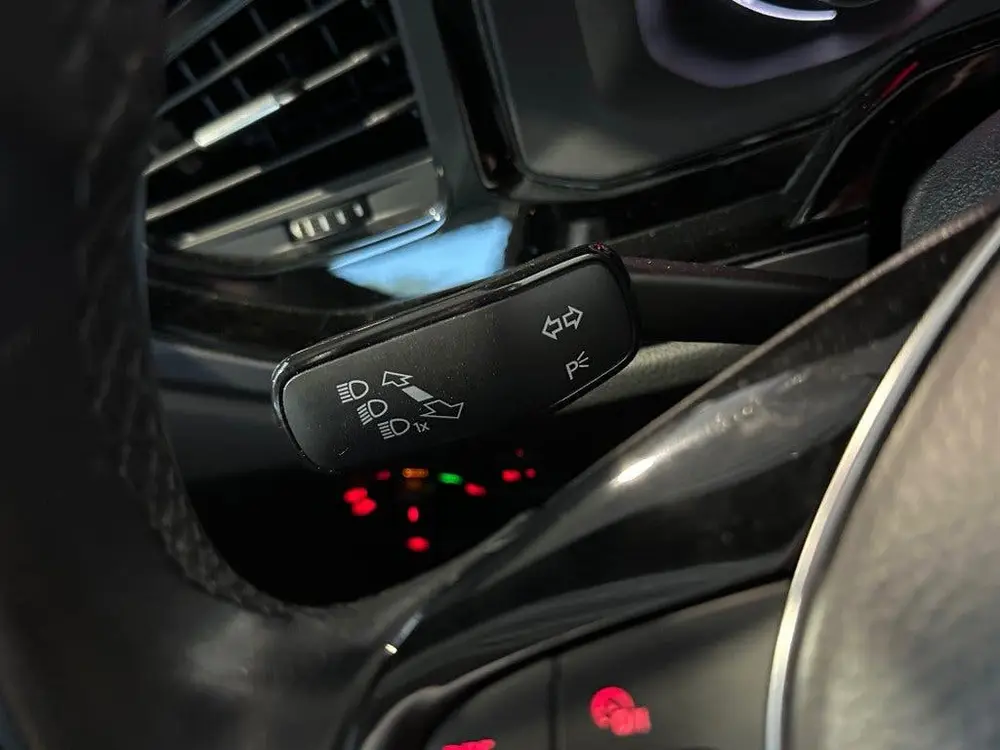 Volkswagen POLO 1.0 TSI HIGHL.BNSR l STOELVERW l ADAP CRUISE uit 2020, foto 20