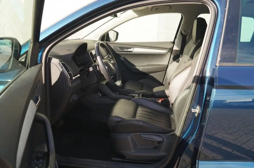 Skoda Karoq 2.0 TDI DSG Ambition -LEER-NAVI-ECC-PDC uit 2022, foto 6