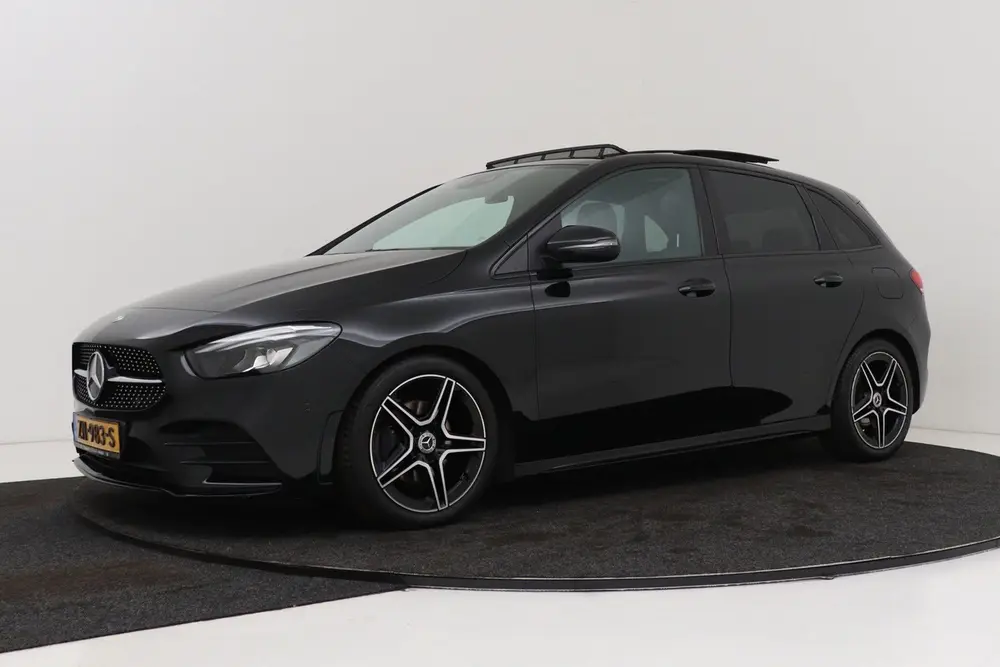 Mercedes-Benz B-Klasse 180 Business Solution AMG-Line | Pano uit 2019, foto 6