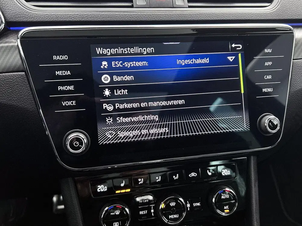 Skoda Superb 1.5 TSI ACT Sportline Business uit 2024, foto 11