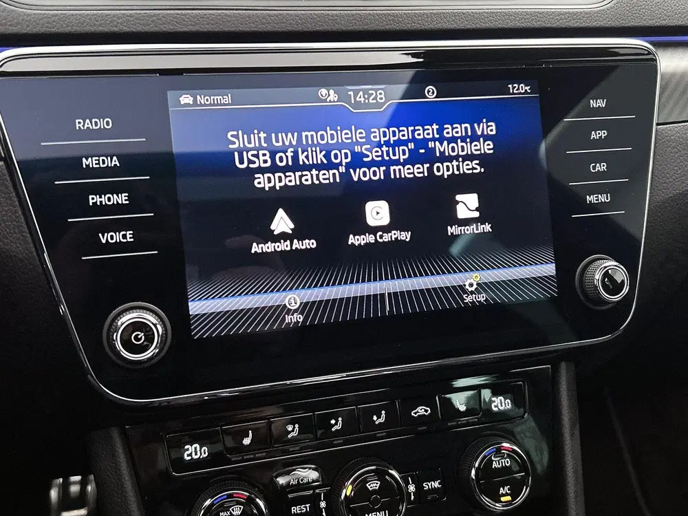 Skoda Superb 1.5 TSI ACT Sportline Business uit 2024, foto 15