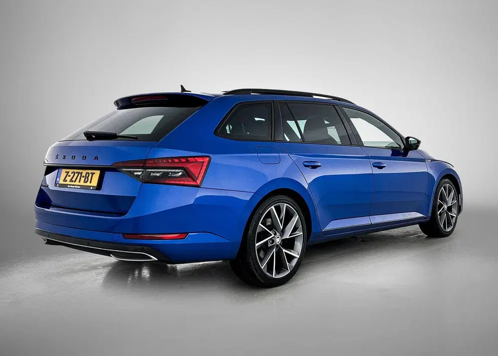 Skoda Superb 1.5 TSI ACT Sportline Business uit 2024, foto 4