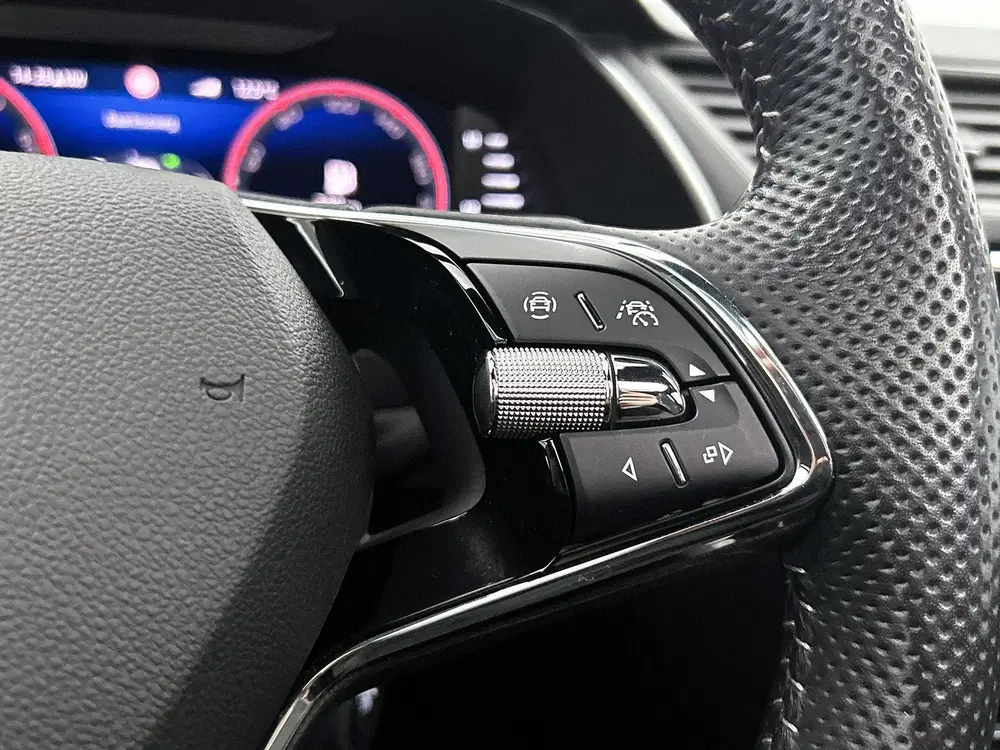 Skoda Superb 1.5 TSI ACT Sportline Business uit 2024, foto 6