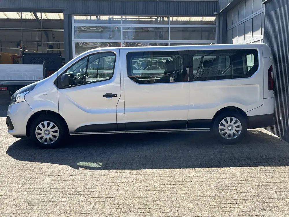 Renault Trafic Passenger 1.6 dCi 122pk Grand Intens Energ uit 2019, foto 19