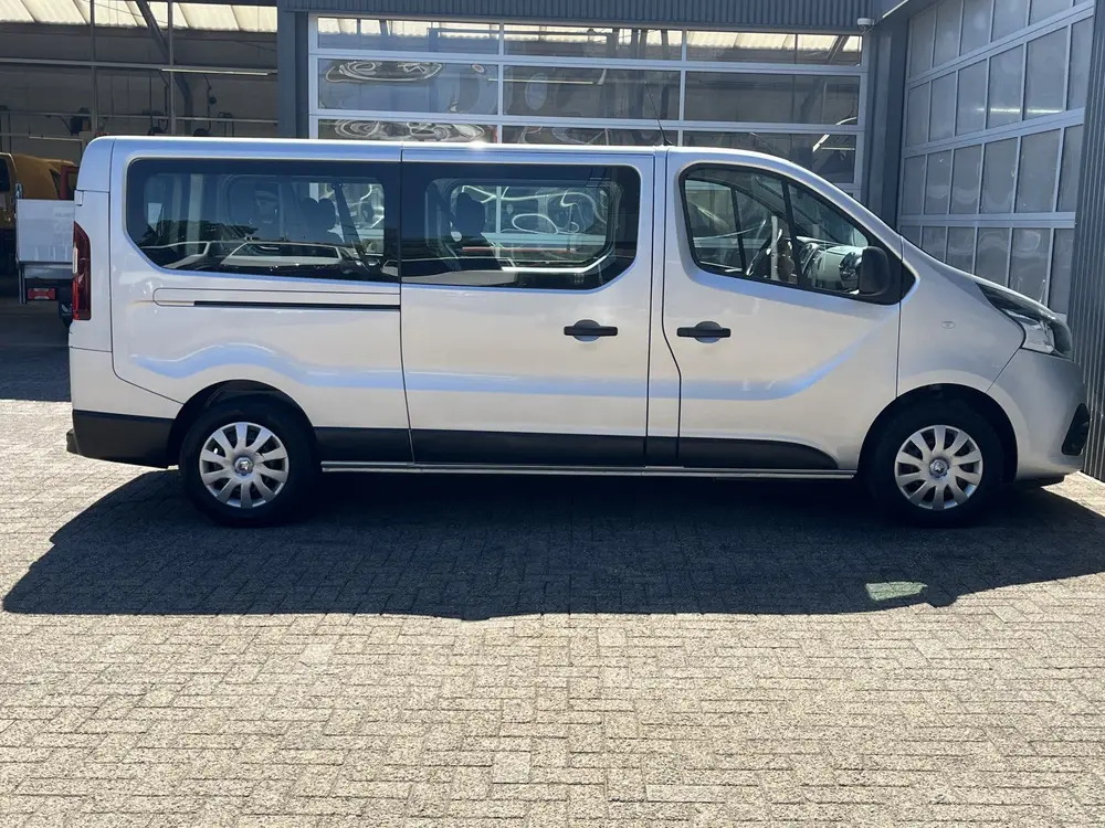 Renault Trafic Passenger 1.6 dCi 122pk Grand Intens Energ uit 2019, foto 20