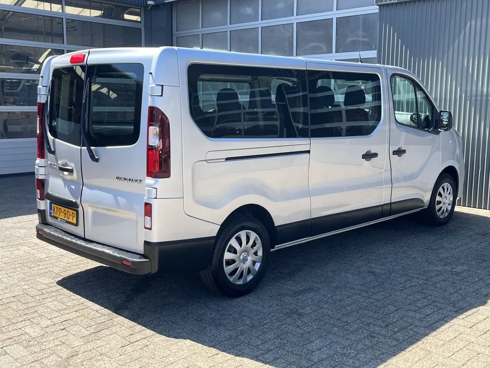 Renault Trafic Passenger 1.6 dCi 122pk Grand Intens Energ uit 2019, foto 4