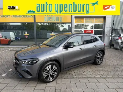 Mercedes-Benz GLA GLA 200 Star Edition * Panoramadak * Sfeer uit 2025