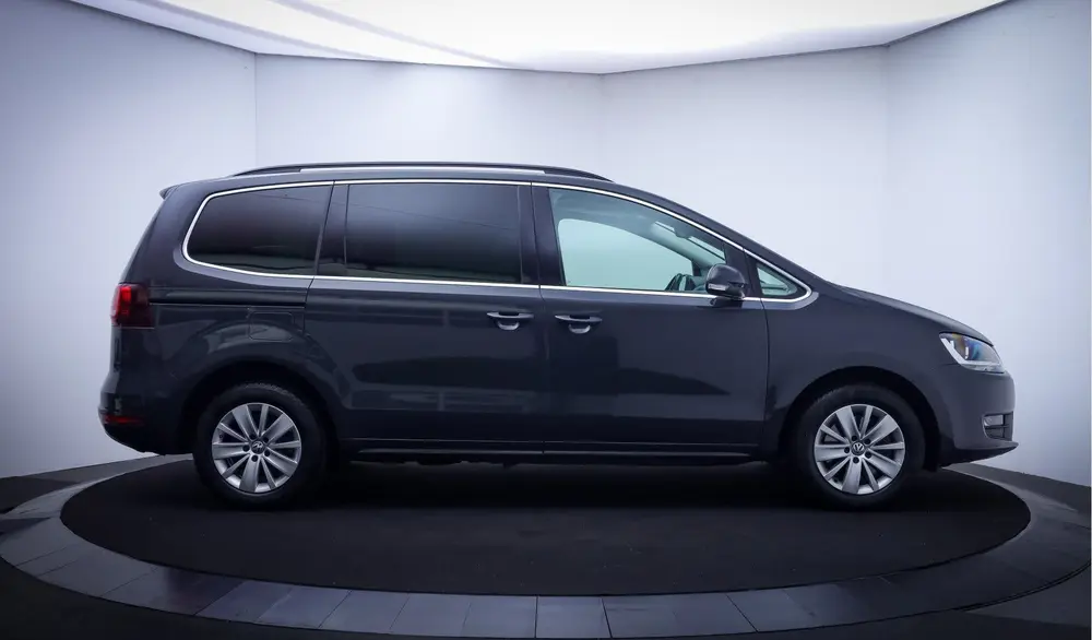 Volkswagen Sharan 1.4 TSI DSG 7P Comfortline NAVIGATIE | CLI uit 2020, foto 4