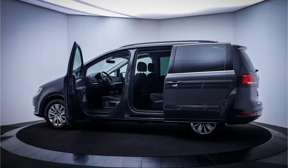 Volkswagen Sharan 1.4 TSI DSG 7P Comfortline NAVIGATIE | CLI uit 2020, foto 9