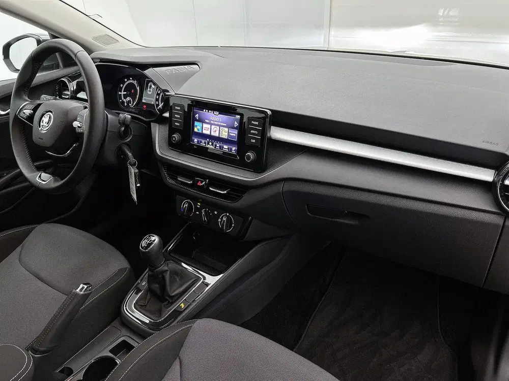 Skoda Fabia 1.0 MPI Ambition uit 2023, foto 20