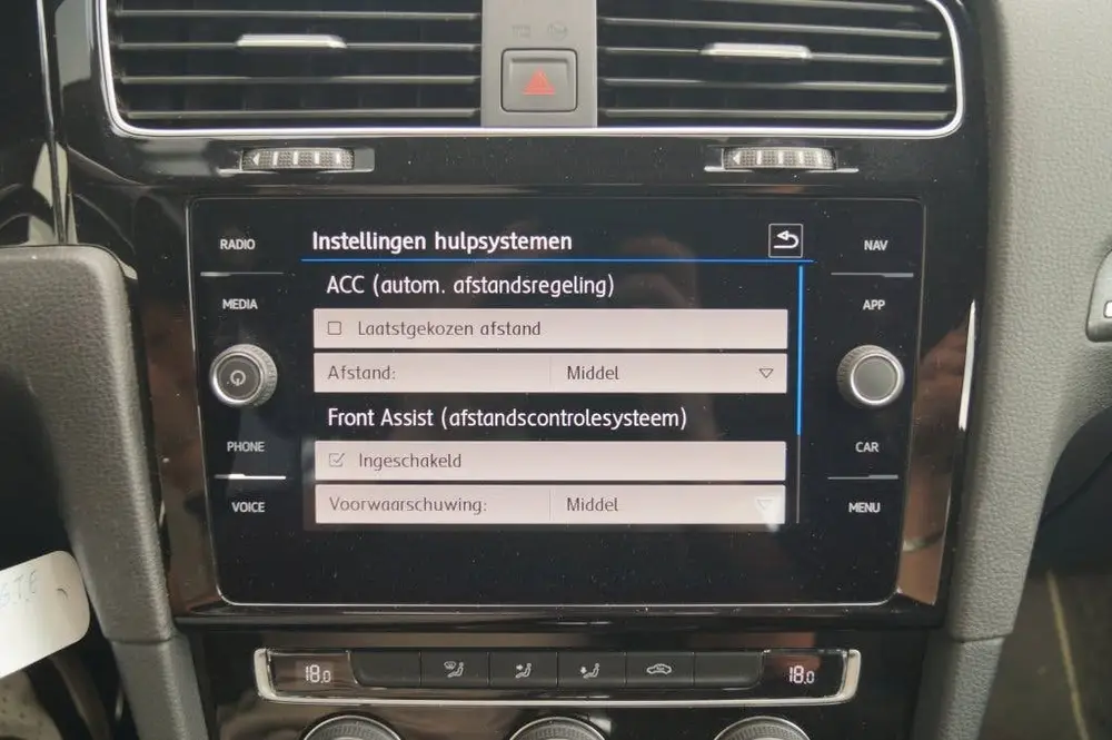 Volkswagen Golf 1.4 TSI Plug-in Hybrid GTE -NAVI-ECC-CAM uit 2020, foto 20