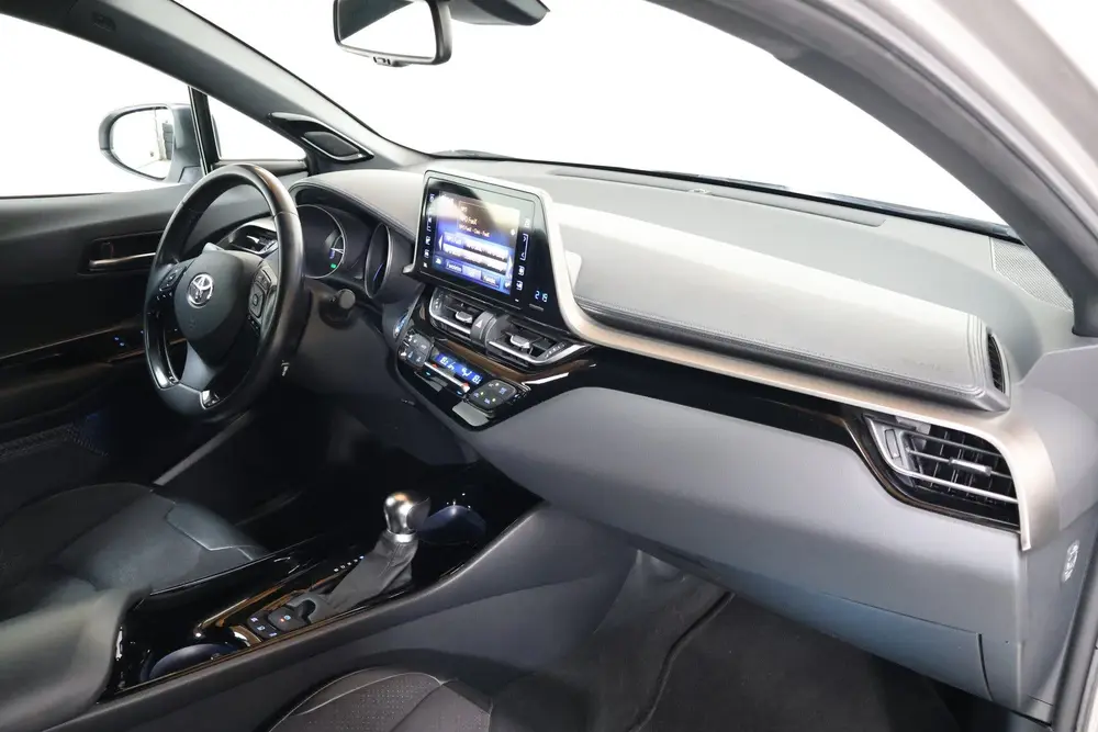 Toyota C-Hr 1.8 Hybrid Dynamic Sport | Trekhaak | JBL | Crui uit 2019, foto 3