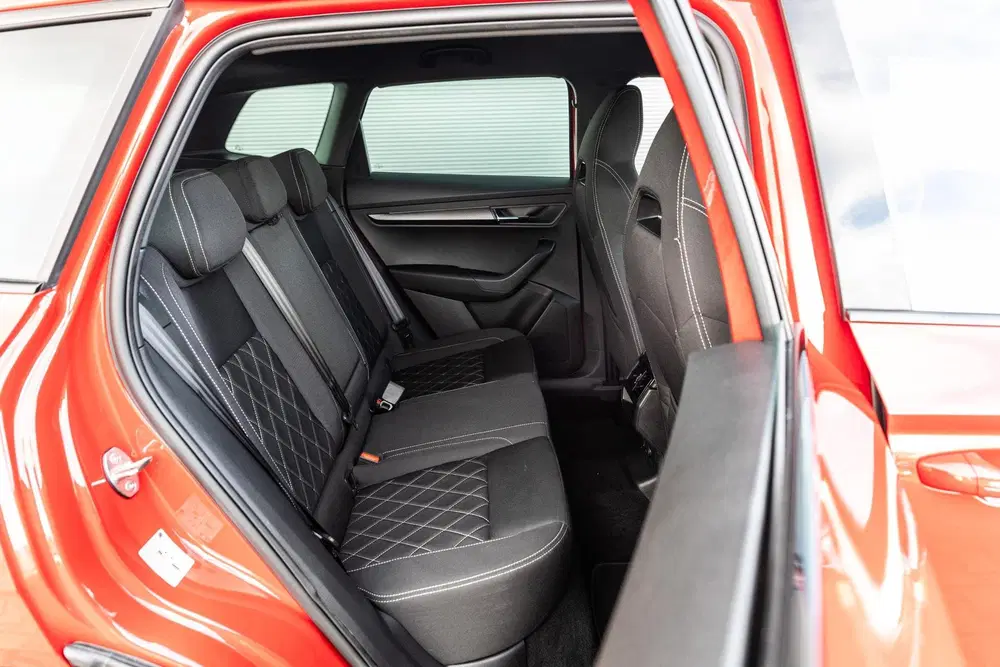 Skoda Karoq 1.5 TSI 150pk DSG ACT Sportline Business uit 2025, foto 17