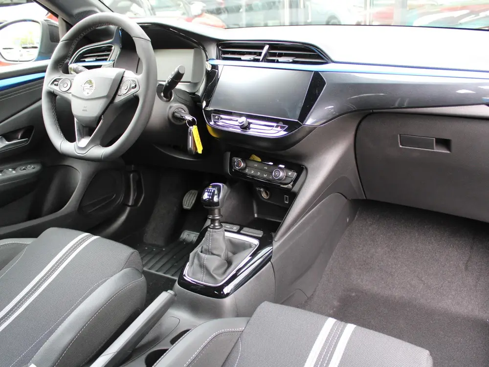 Opel Corsa 1.2 Turbo Yes VOORRAAD KORTING uit 2026, foto 3