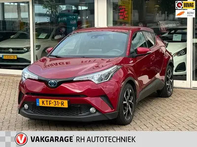 Toyota C-Hr 1.8 Hybrid Dynamic uit 2019