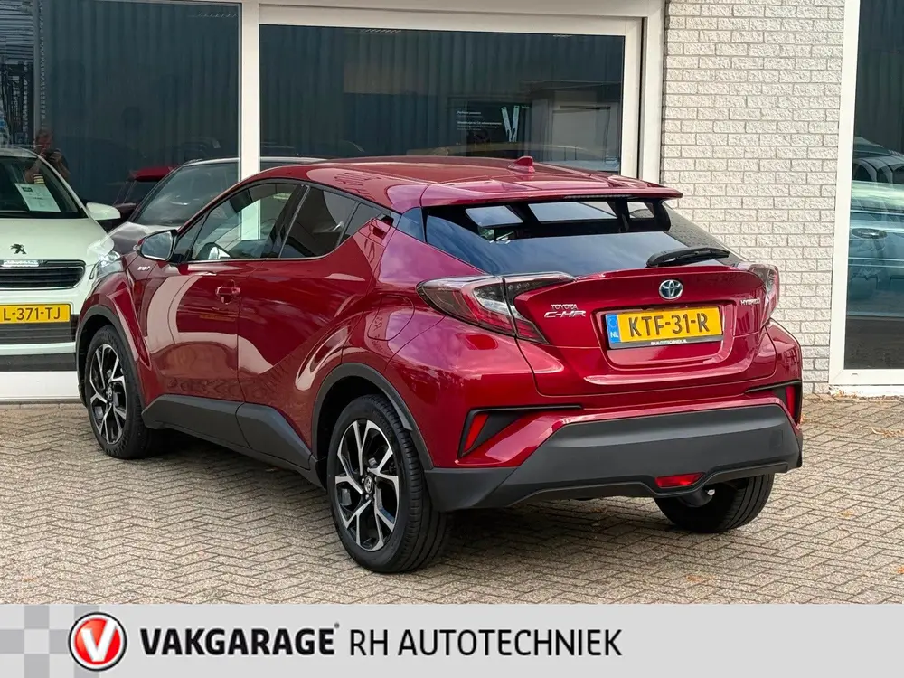 Toyota C-Hr 1.8 Hybrid Dynamic uit 2019, foto 5