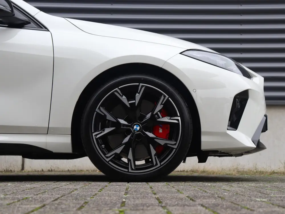BMW 1-serie 5-deurs 120 uit 2025, foto 6