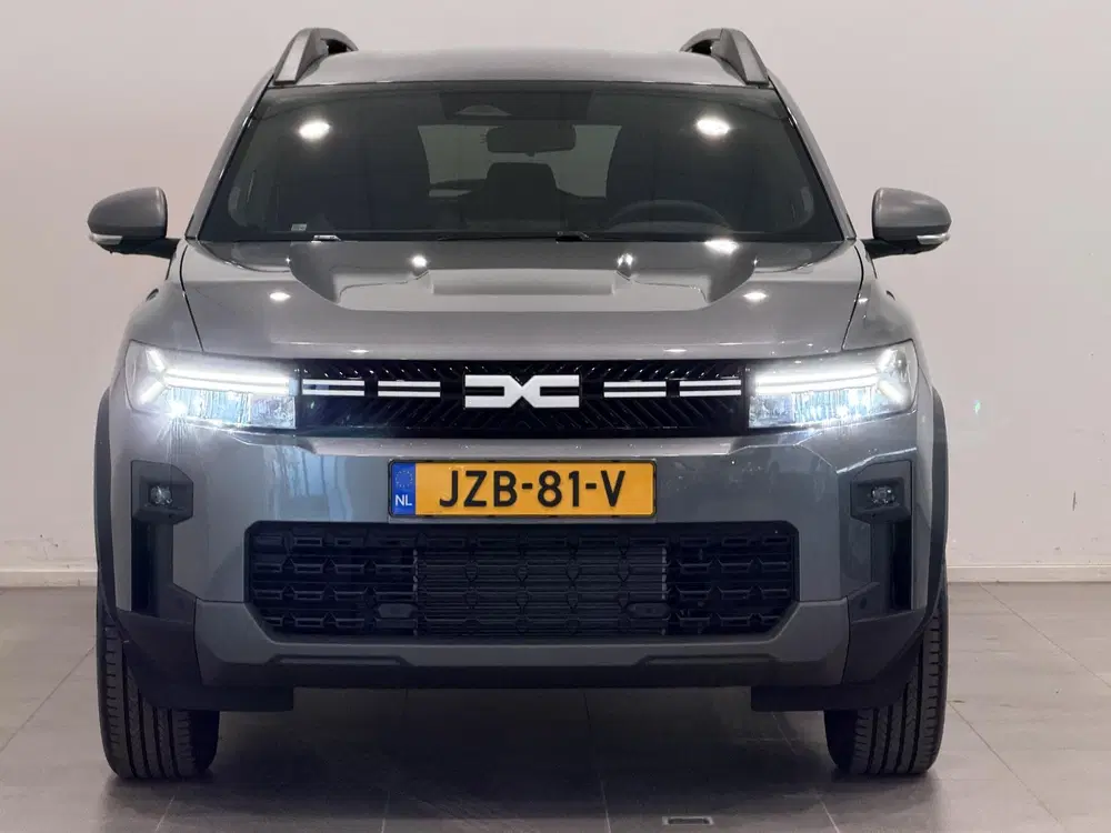 Dacia Bigster 1.8 Hybrid 155 Journey uit 2026, foto 17