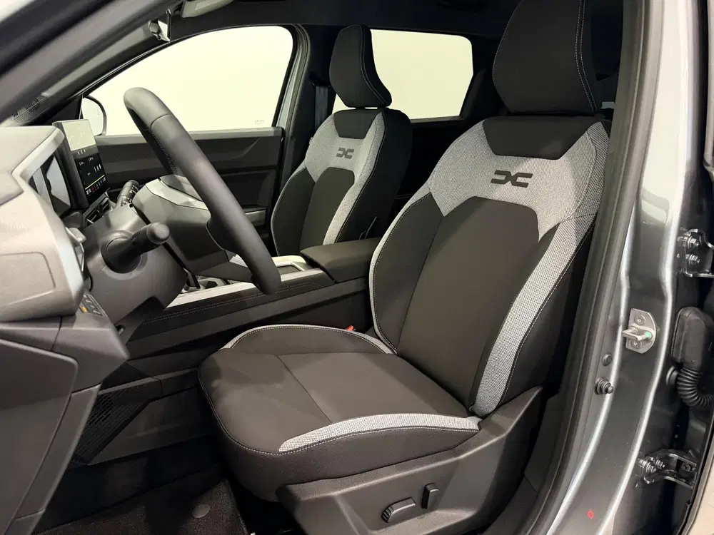 Dacia Bigster 1.8 Hybrid 155 Journey uit 2026, foto 7