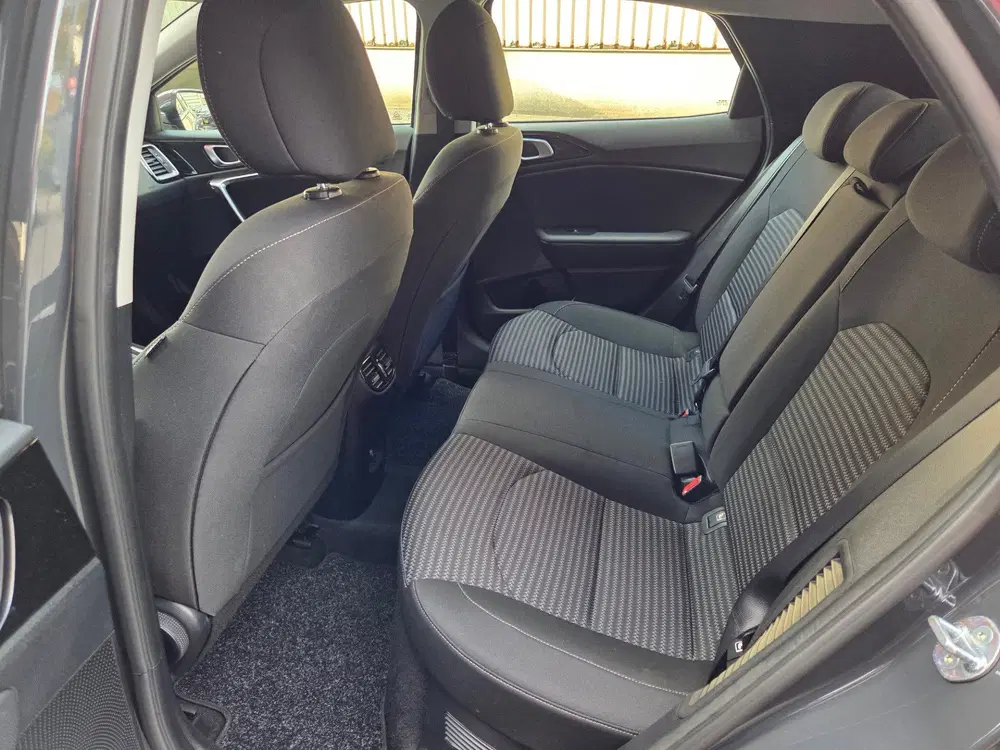 Kia XCeed 1.6 GDi PHEV Dynamic Line uit 2024, foto 10