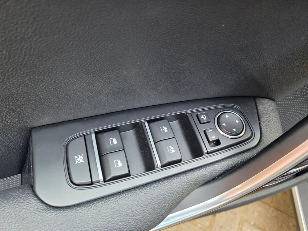Kia XCeed 1.6 GDi PHEV Dynamic Line uit 2024, foto 16