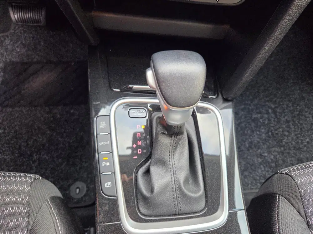 Kia XCeed 1.6 GDi PHEV Dynamic Line uit 2024, foto 20