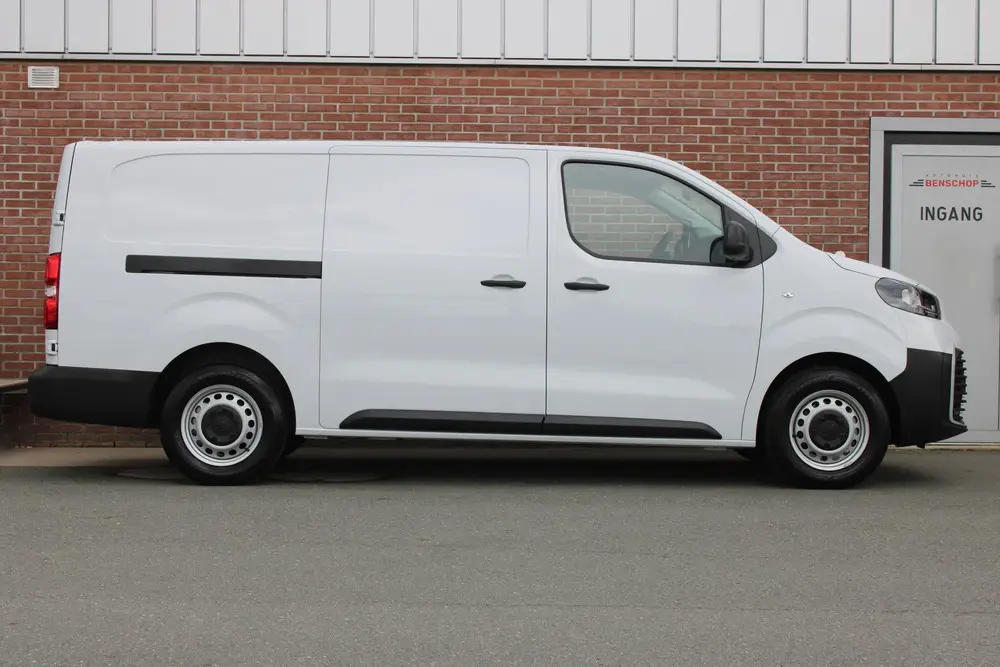 Toyota Proace Extra Range Long 75 kWh uit 2026, foto 3