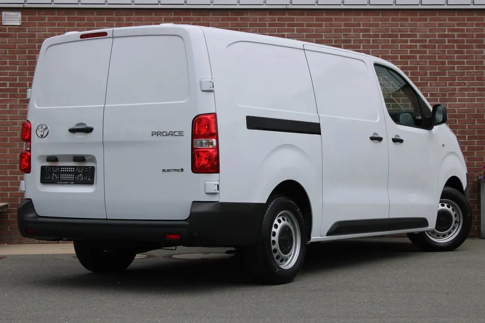 Toyota Proace Extra Range Long 75 kWh uit 2026, foto 4