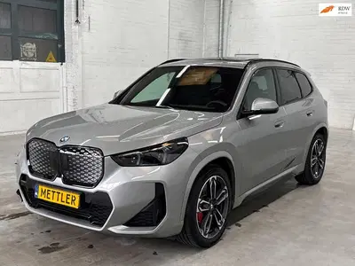 BMW iX1 EDrive20 67 kWh M Sport Edition uit 2026