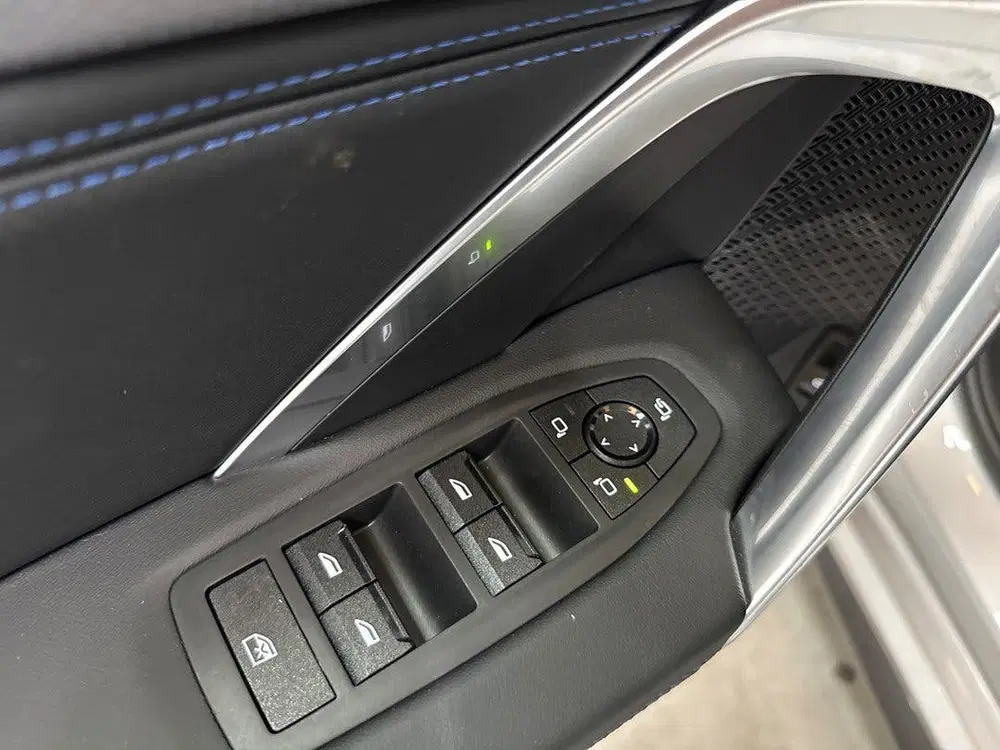 BMW iX1 EDrive20 67 kWh M Sport Edition uit 2026, foto 15